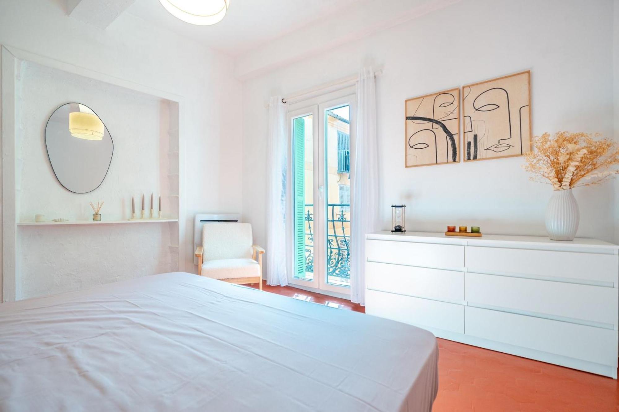 Charmant Appartement 2P Au Coeur Du Vieux Nice Exteriör bild